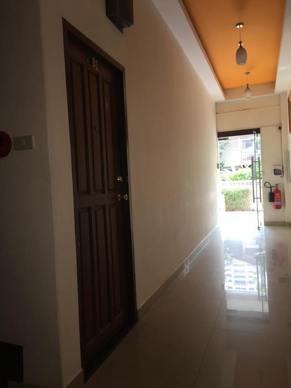 Eight Ville Bangkok Eksteriør billede